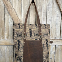 Hopofly Tote Bag