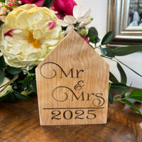 Mr & Mrs 2025 Wooden Laser Shelf Sitter
