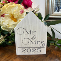 Mr & Mrs 2025 Wooden Laser Shelf Sitter