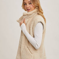 Golden Ridge Vest