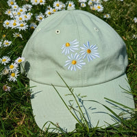 Daisies Women's+  Men's Organic Hat | Green