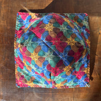 Colorful Holiday Stars Bowl Cozy