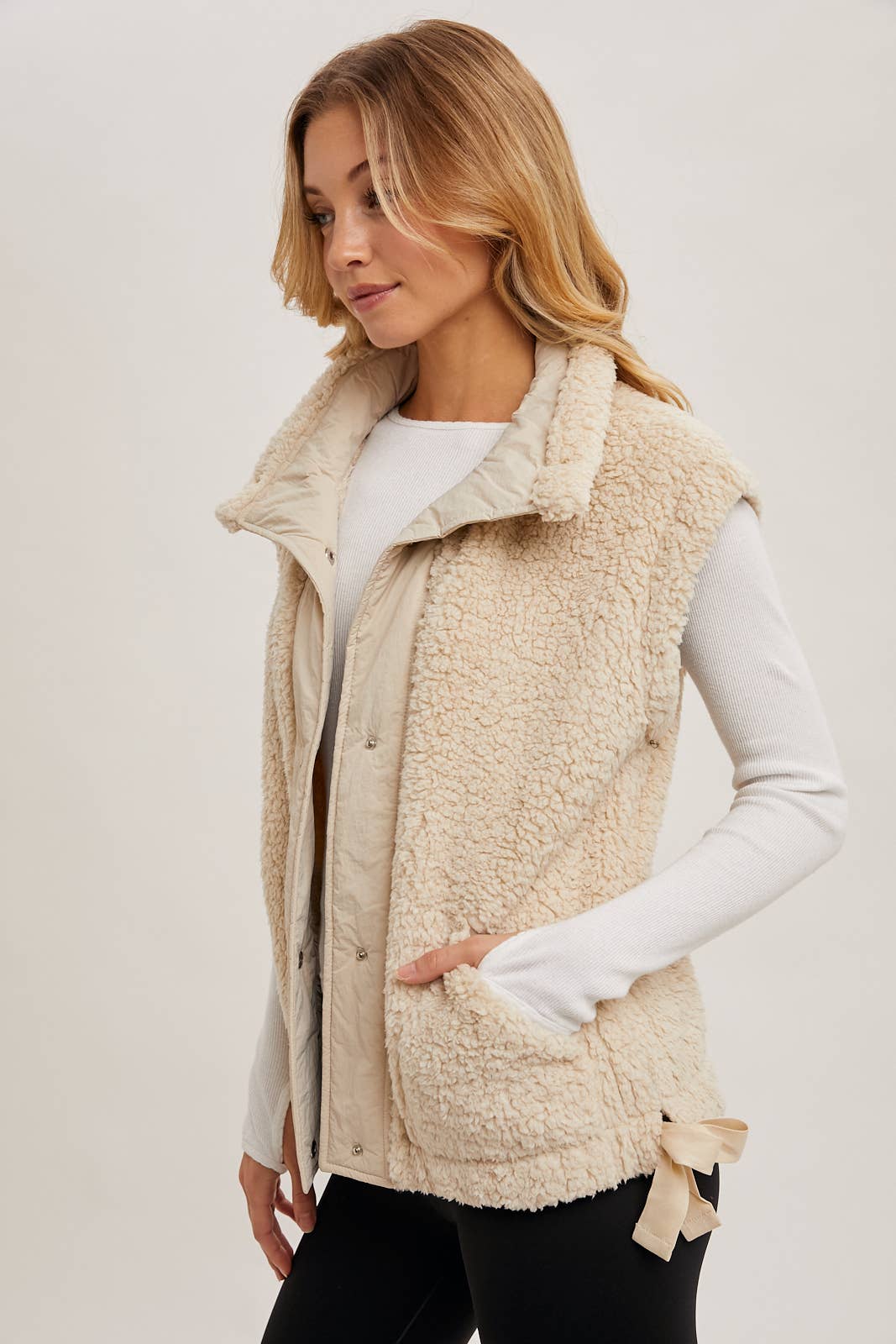 Golden Ridge Vest