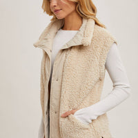 Golden Ridge Vest