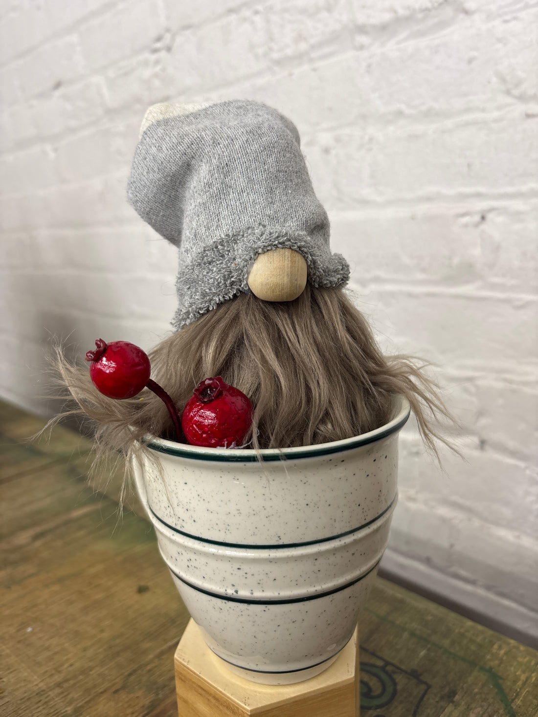 Grey Winter Mug Gnome