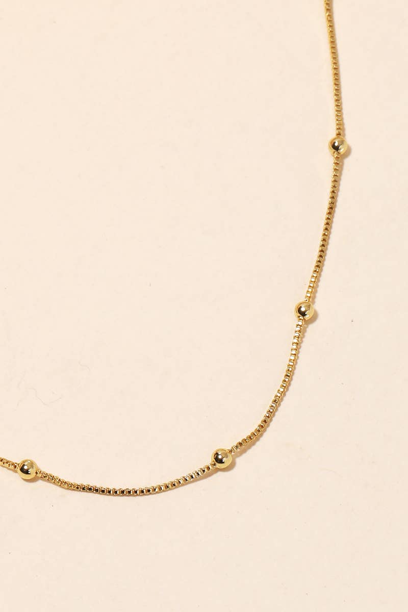 Dainty Box Classic Chain Necklace: Gold