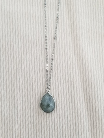 Silver Teardrop Gray Stone Necklace