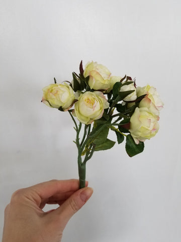 8" White Bouquet
