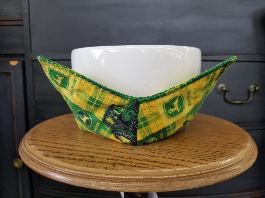 John Deere Plaid Bowl Cozy