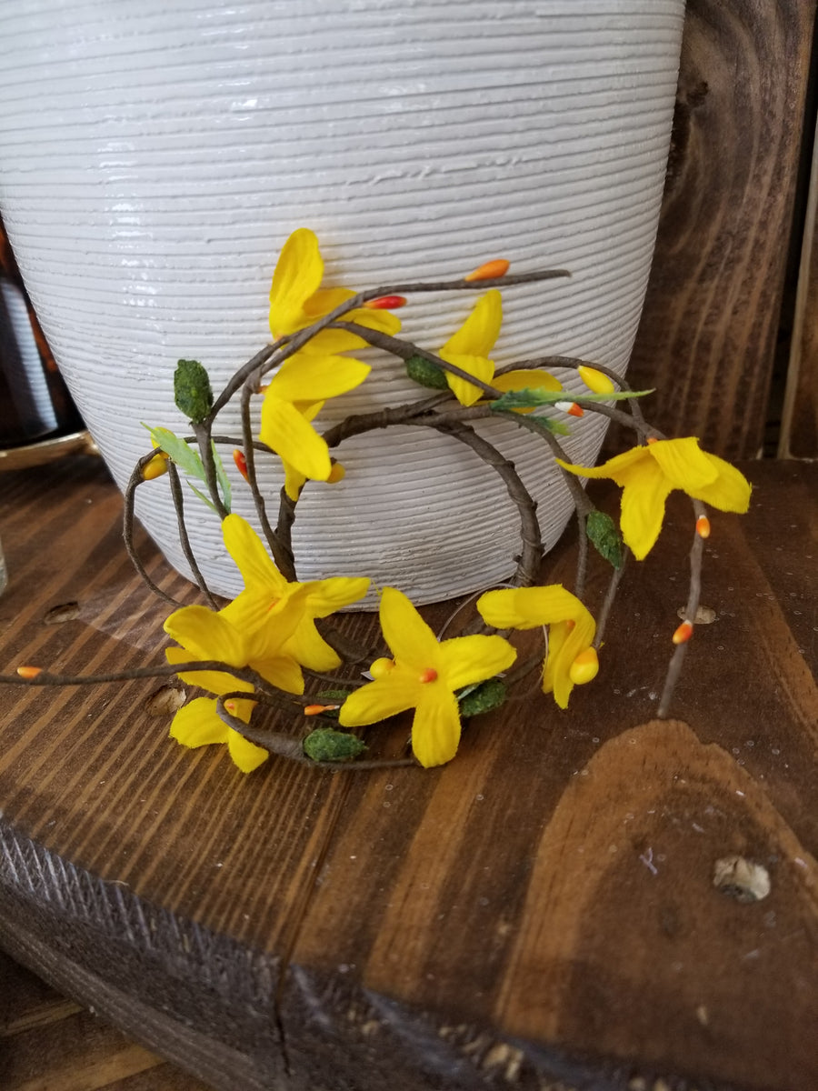 Yellow Flowers + Seeds Mini Wreath/Candle Ring