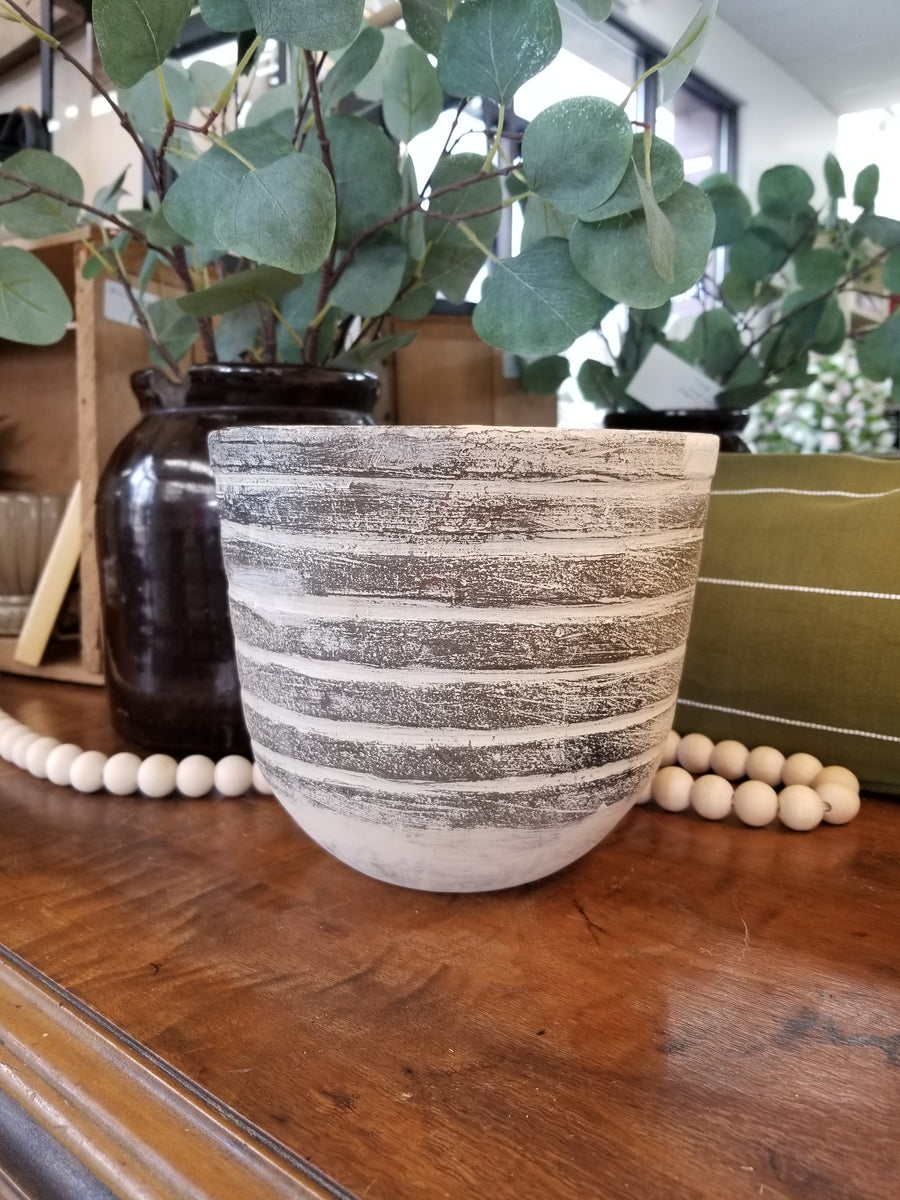 Gideon Terracotta Planter