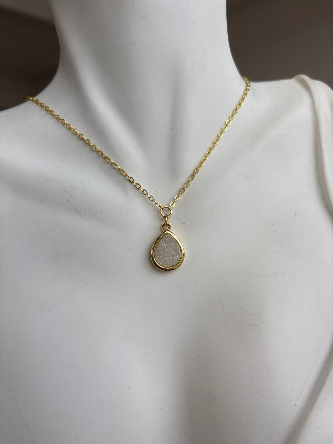 Gold Dainty White Teardrop Druzy Necklace