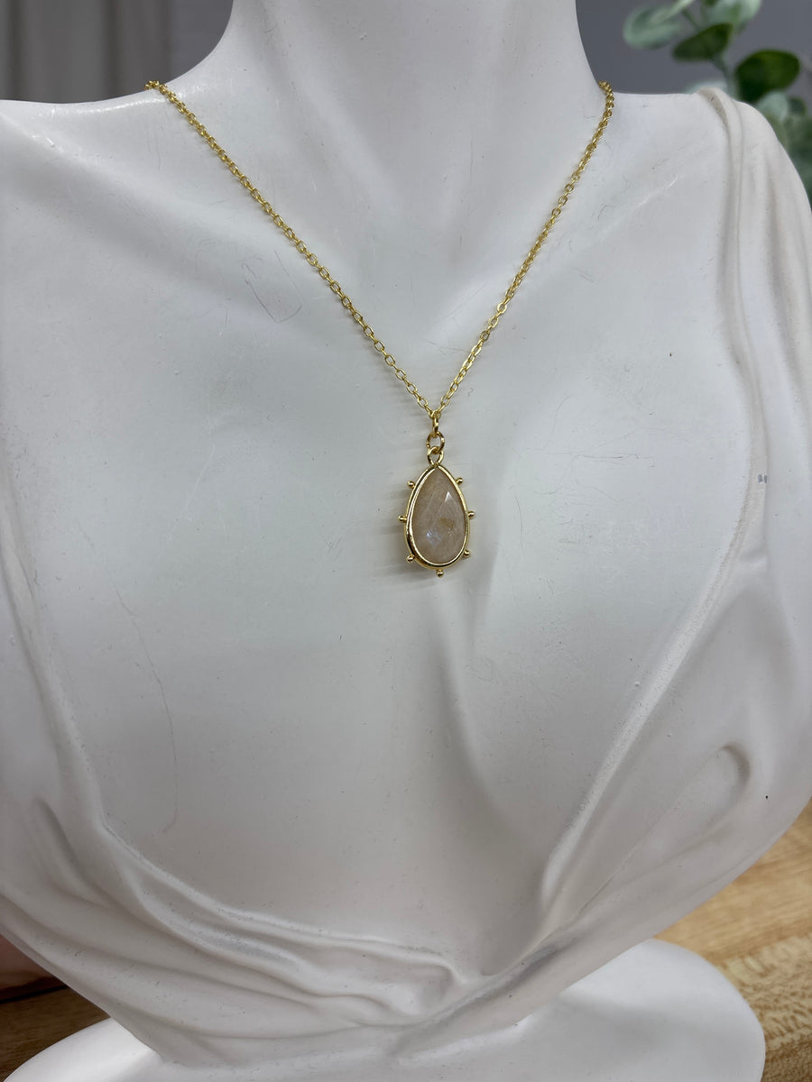 Faceted Sandy Crystal Gold Necklace