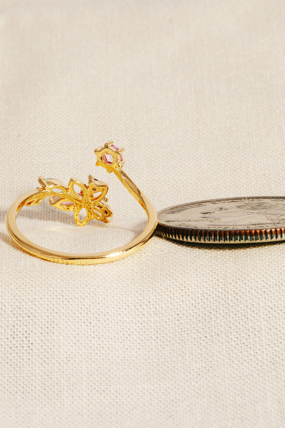 Floral Open Twist Ring: Gold
