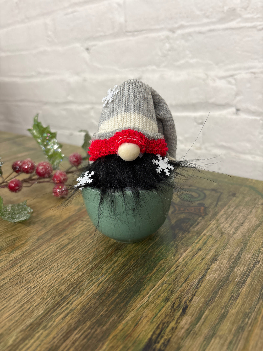 Small Snowflake Gnome Cup