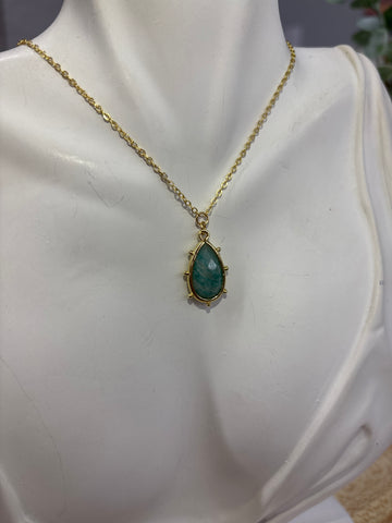 Faceted Blue Crystal Gold Necklace
