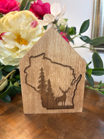 Wisconsin Wooden Laser Shelf Sitter - Deer