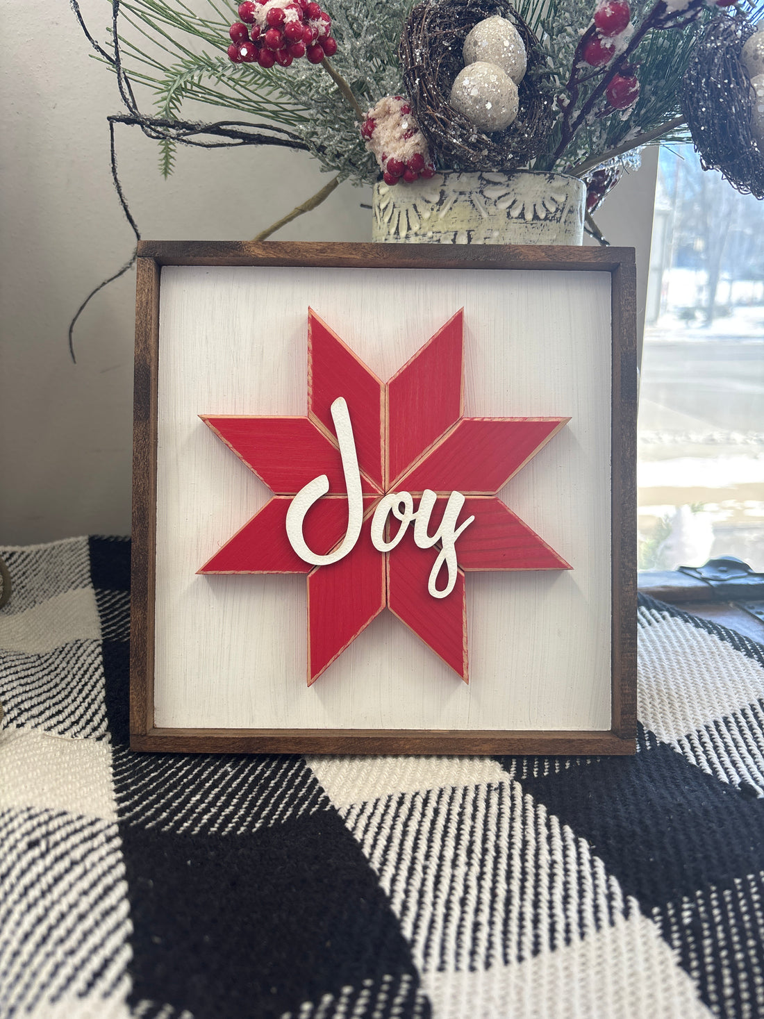 Framed Mini Red Star - Joy