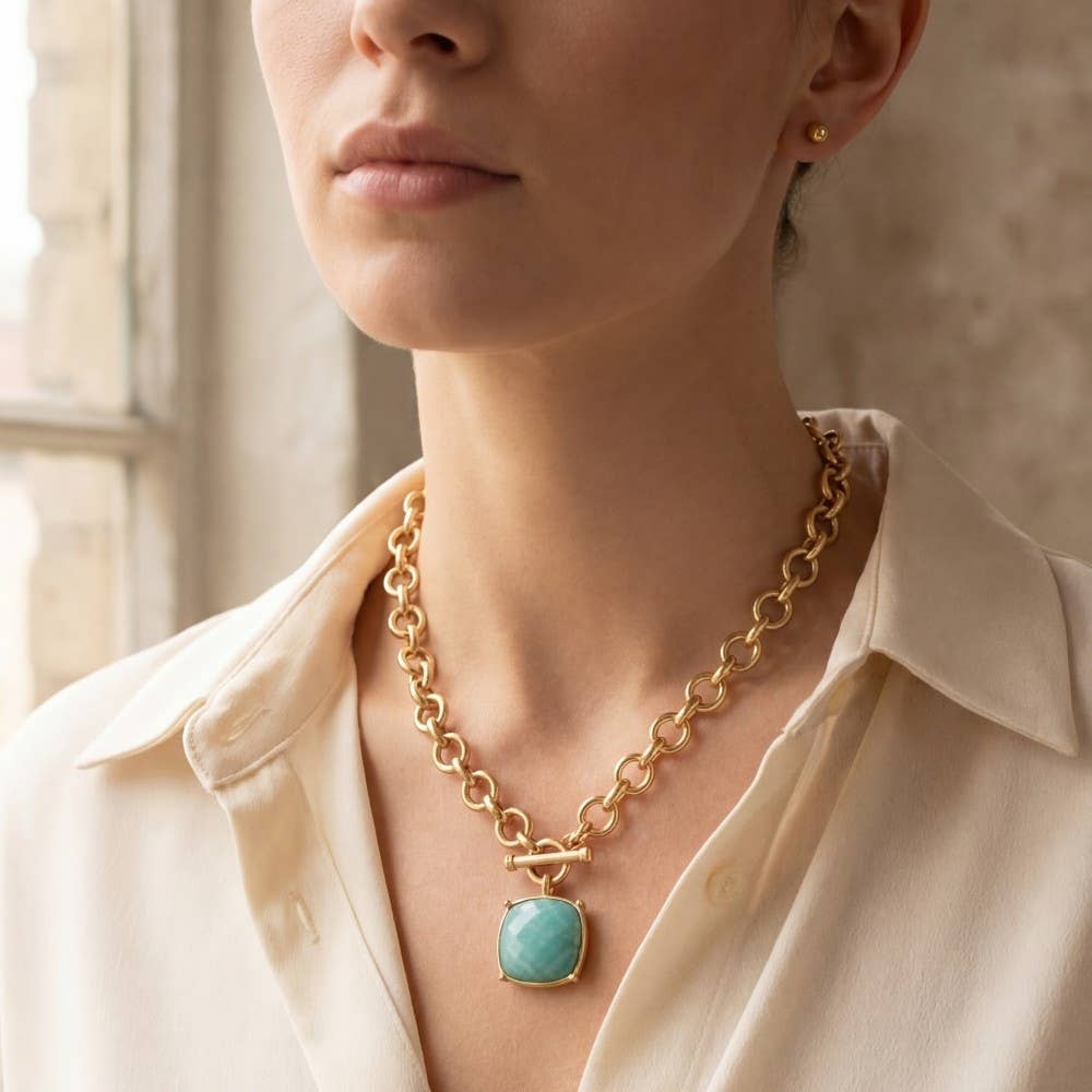 Large Square Faceted Stone Pendant Toggle Chain Necklace: Snow