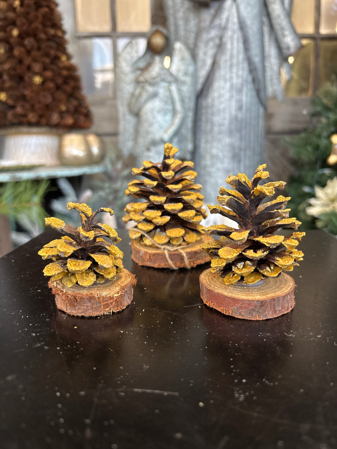 Pinecone Mini Tree Trio - Gold