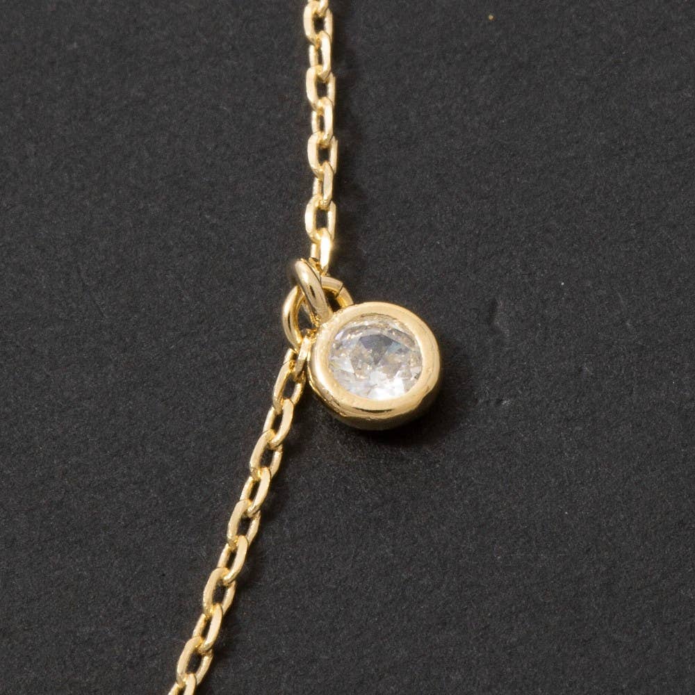Disc And Cubic Zirconia Drop Charm Necklace: Gold