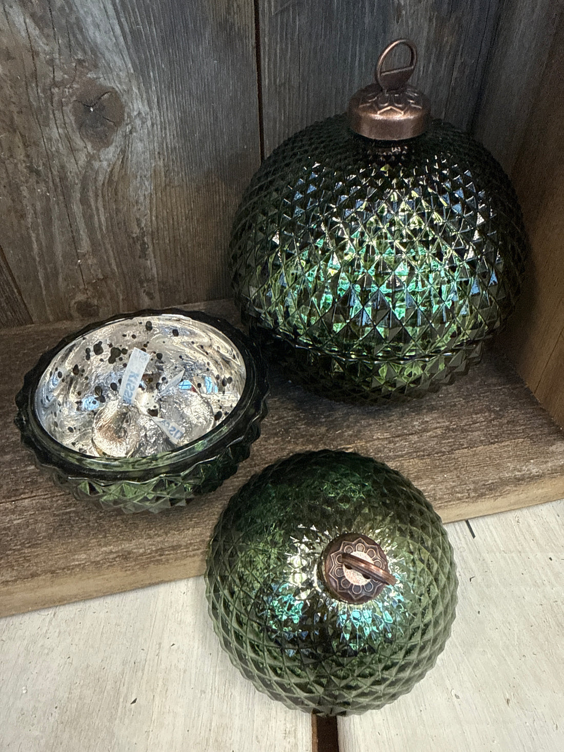 Green Diamond Ornament Jar