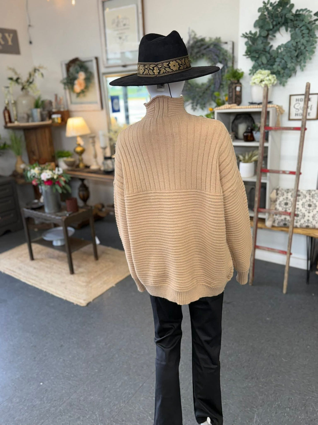 Turtleneck Sweater - Camel