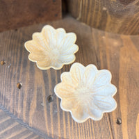 Honey Brown Flower Dish - 3.5"