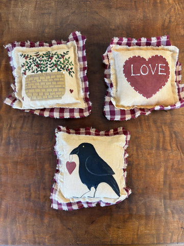 Mini Pillow Decor - Hearts