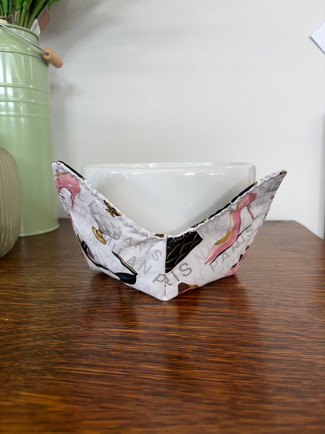 Parisian Fashion Bowl Cozy