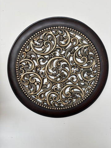 Circular Filigree Decor