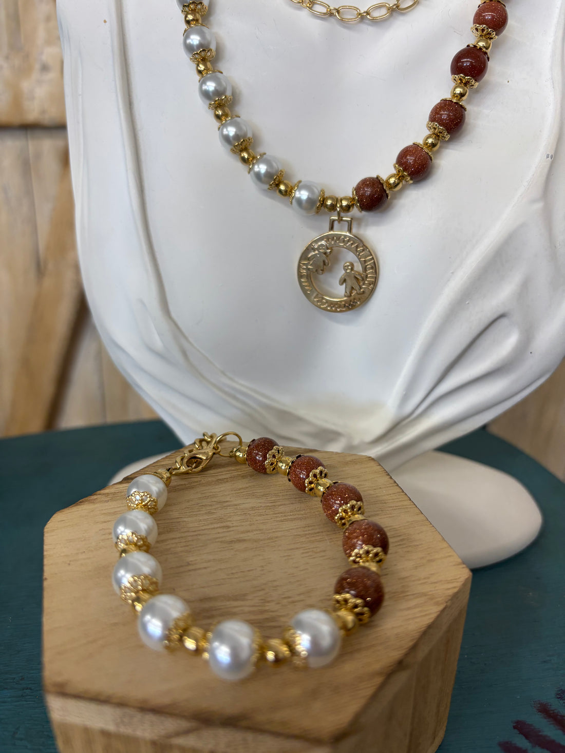 Mama Brown + White Jewelry Set
