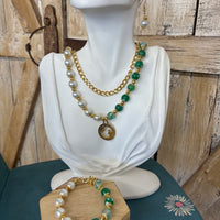 Mama Green + White Jewelry Set