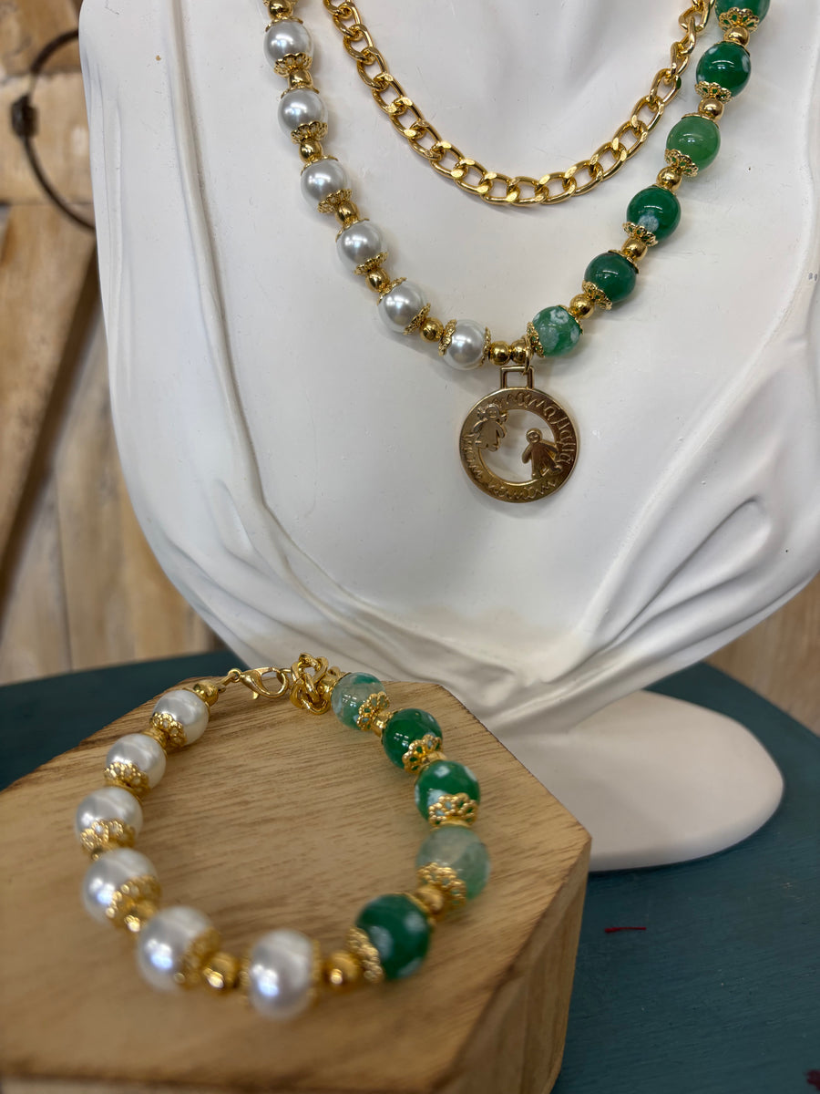 Mama Green + White Jewelry Set