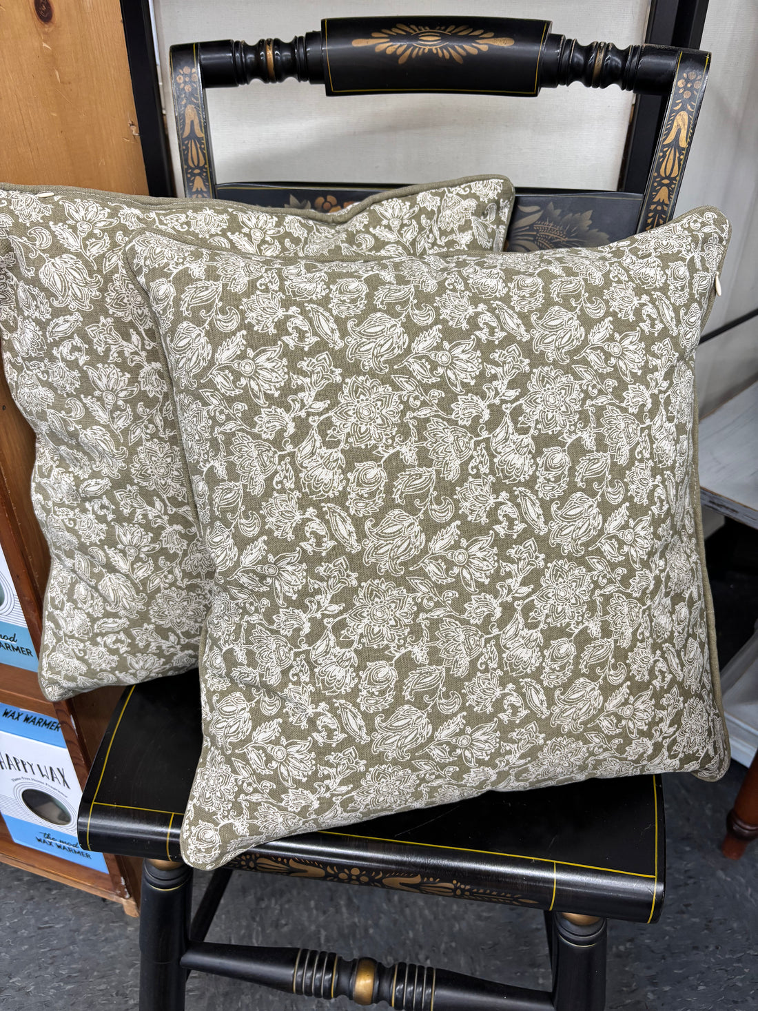 Reversible Green Floral Pillow - 16"
