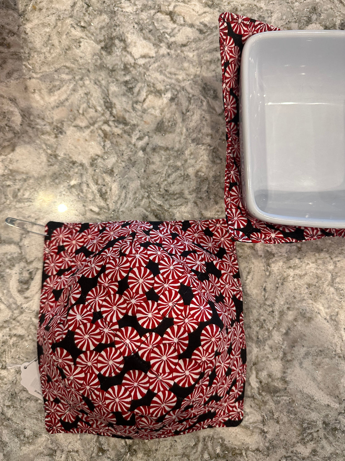 Peppermint Bowl Cozy