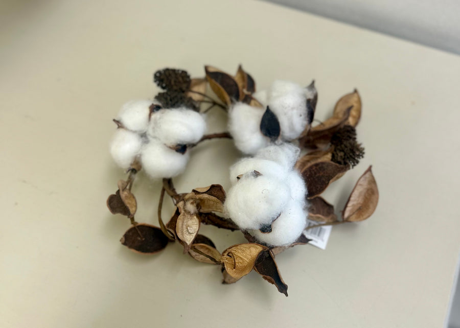Cotton Candle Ring