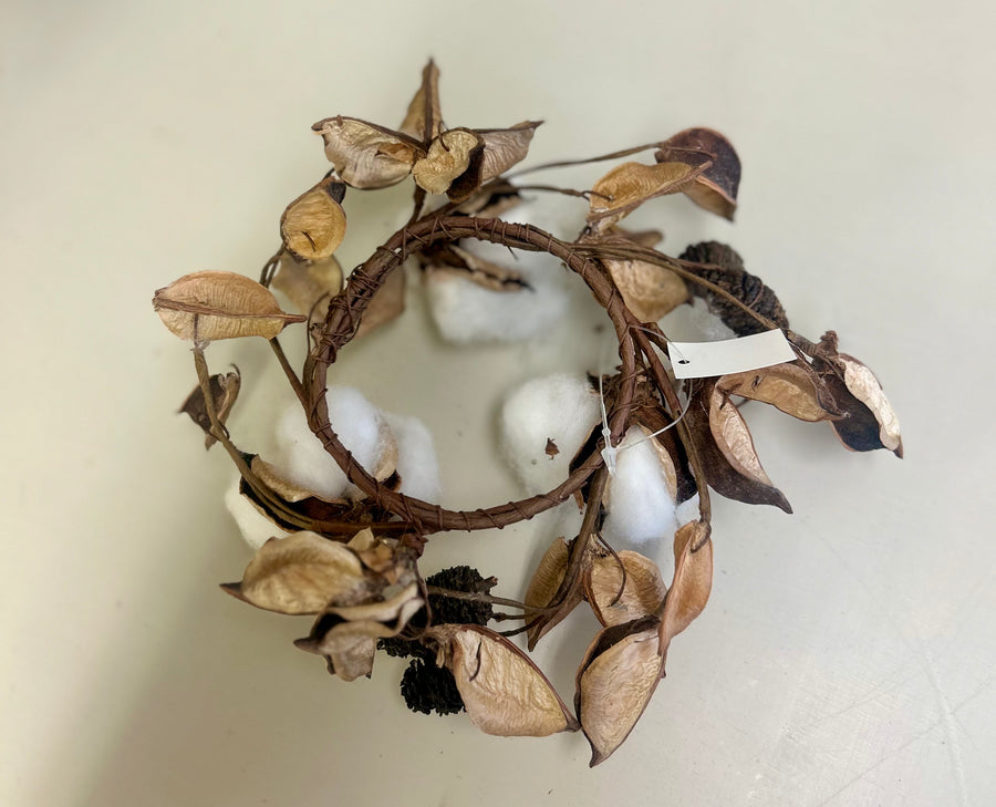Cotton Candle Ring