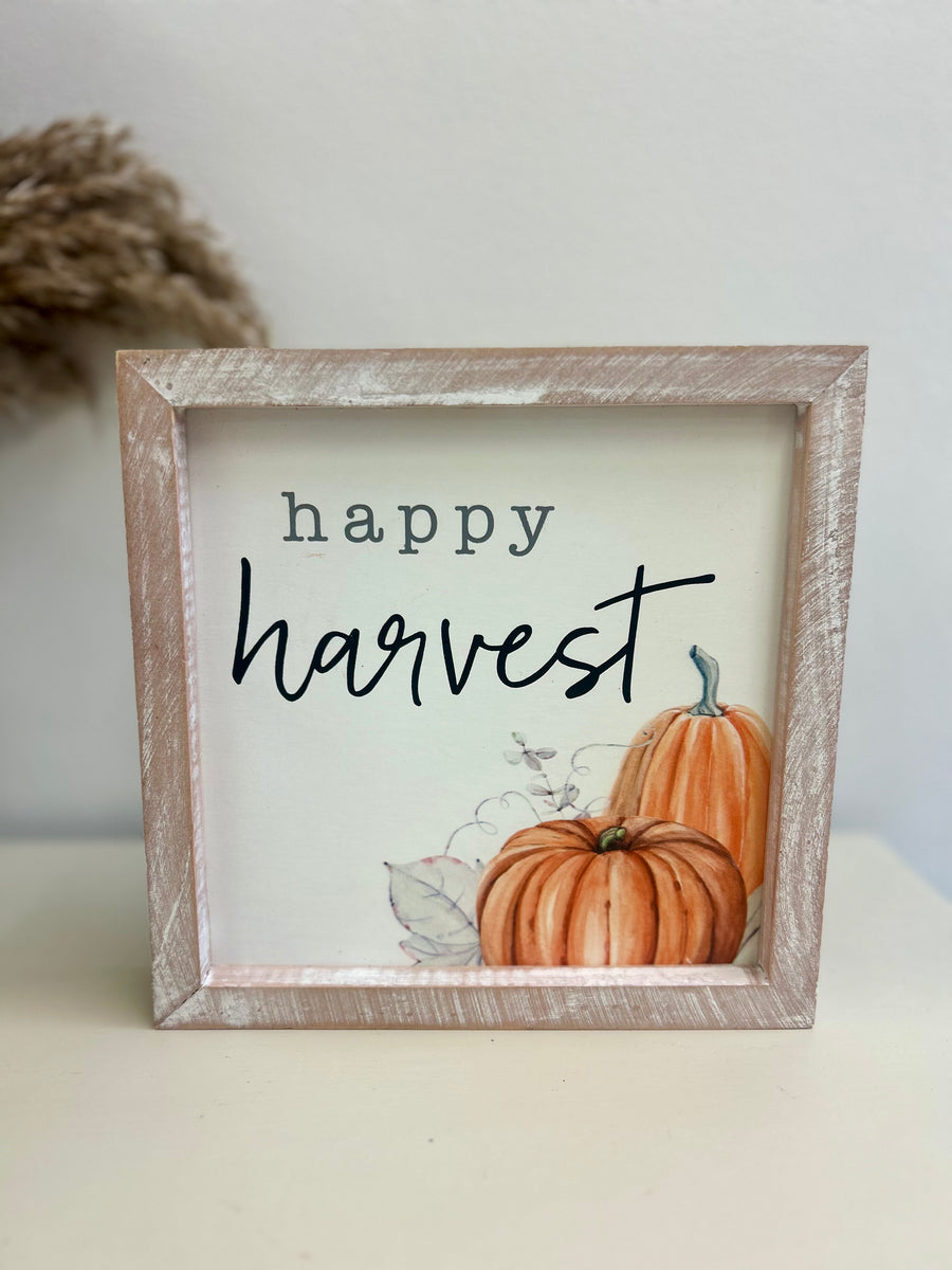 Happy Harvest Sign