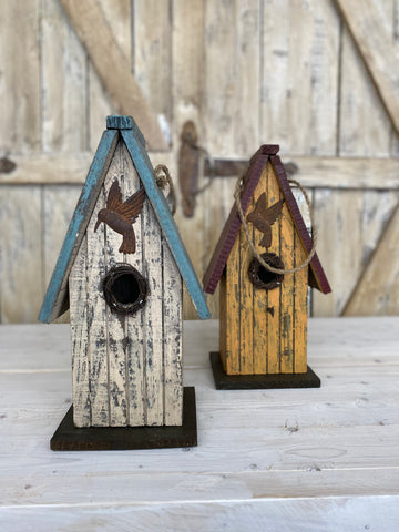 Hummingbird Birdhouse