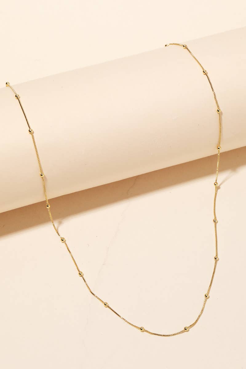 Dainty Box Classic Chain Necklace: Gold