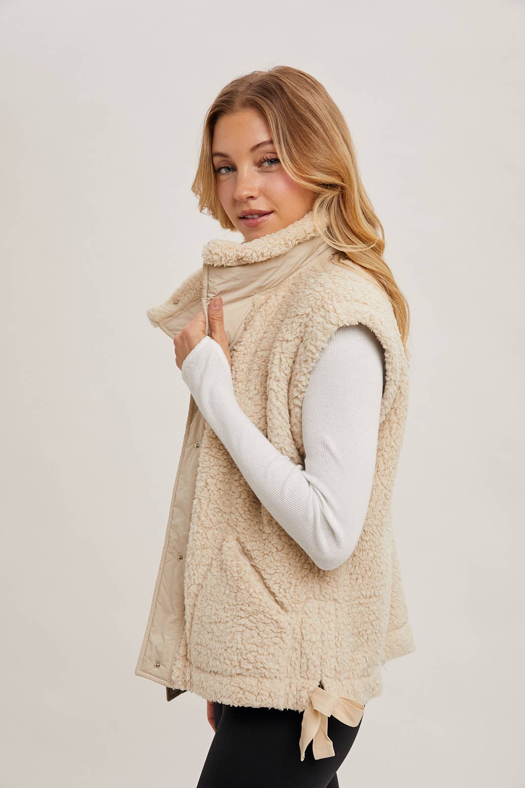 Golden Ridge Vest