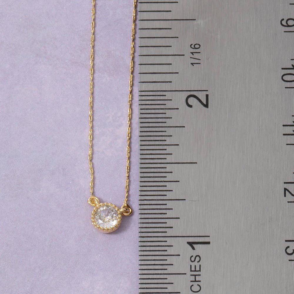 Dainty Chain Round Cz Halo Solitaire Pendant Necklace: Gold