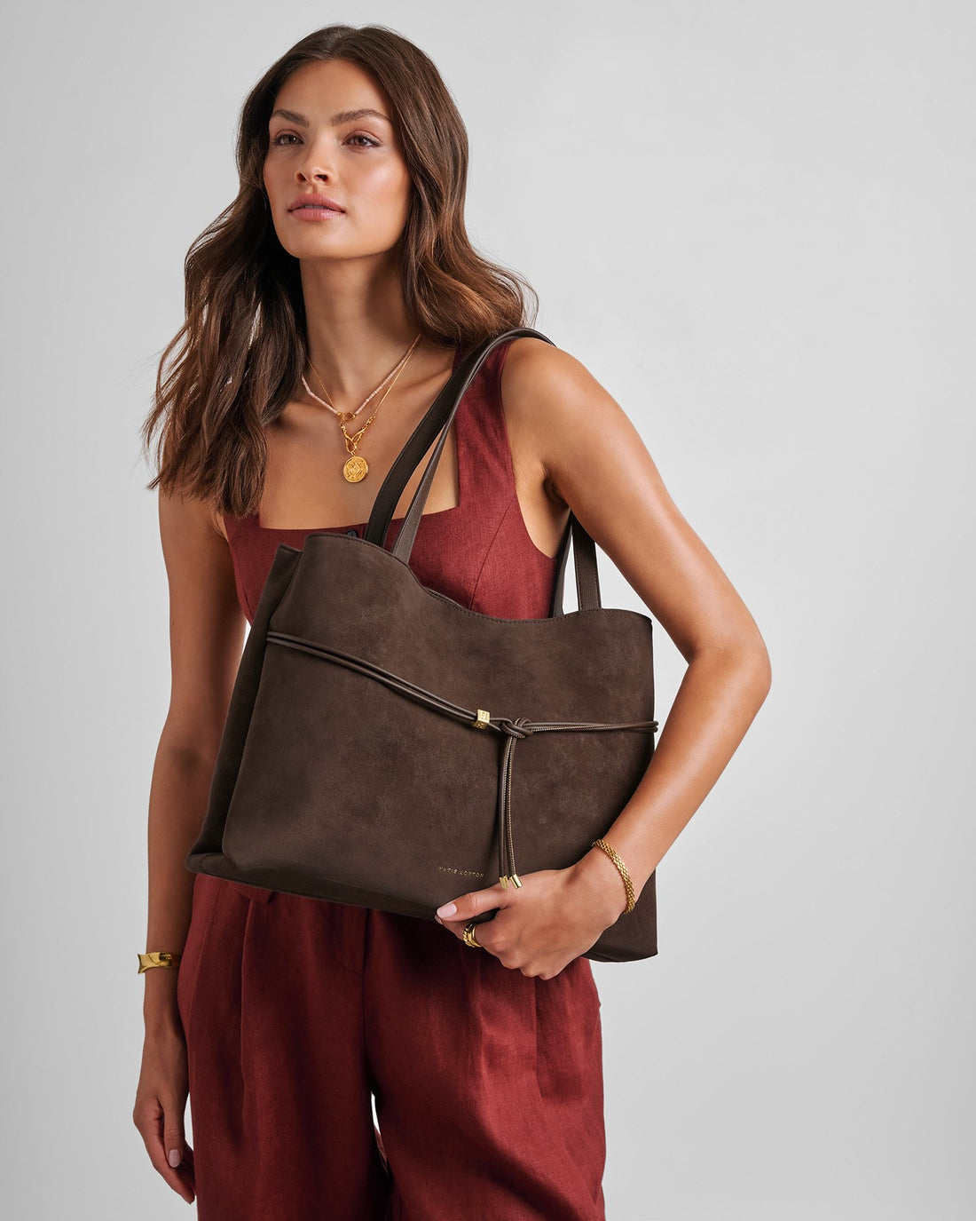 Lori Suedette Tote Bag - Bitter Chocolate