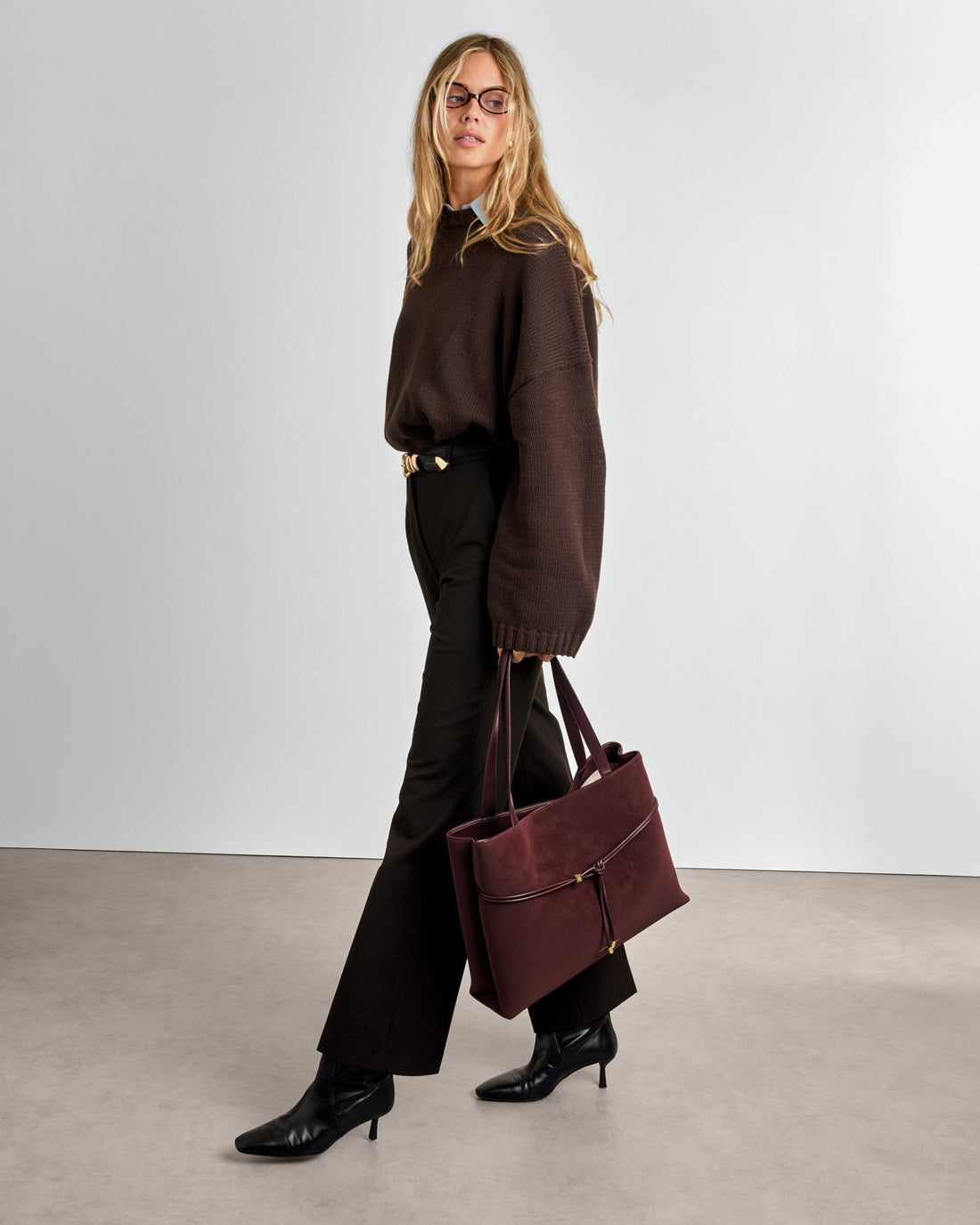 Lori Suedette Tote Bag - Cherry