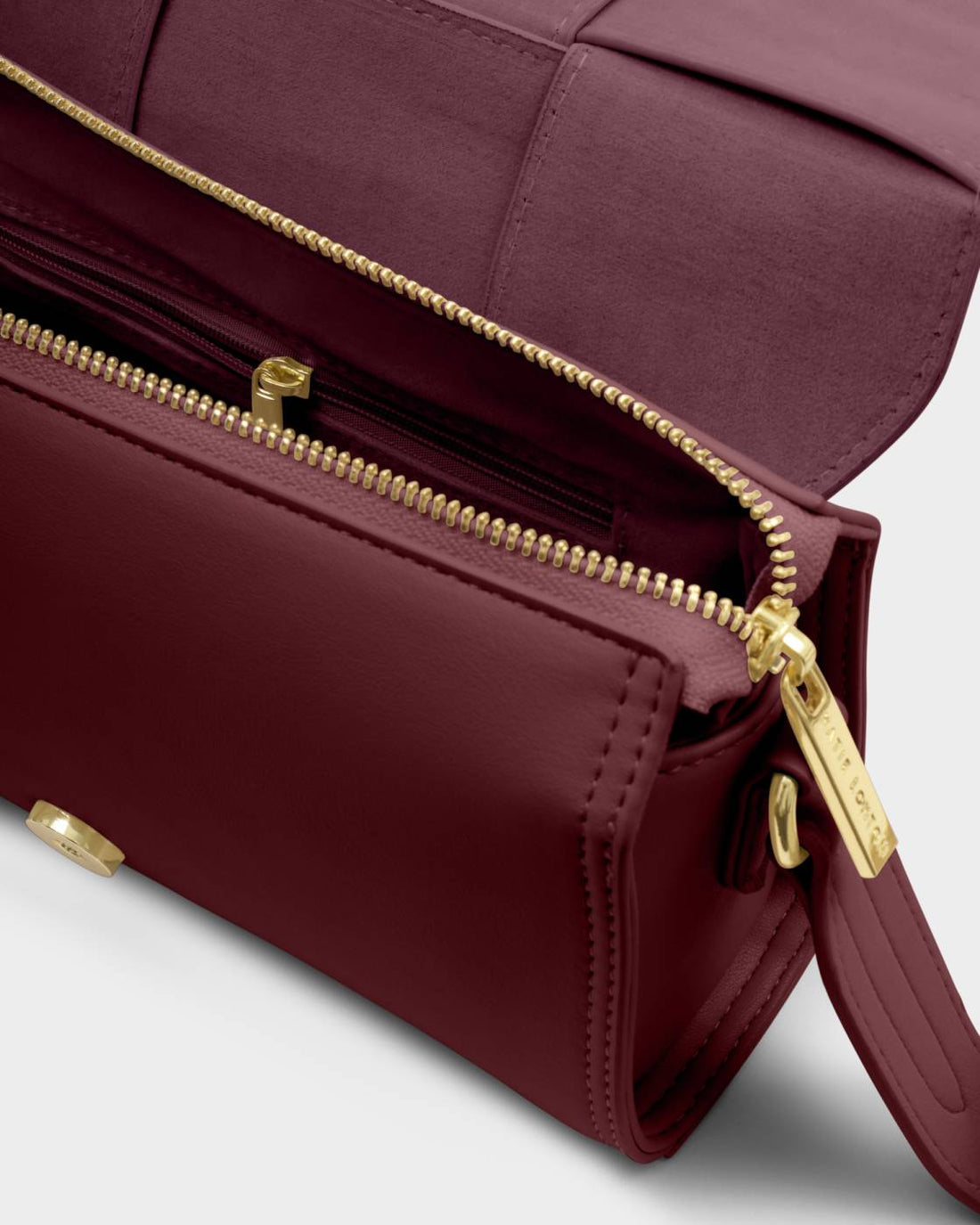 TAYA CROSSBODY BAG | Cherry