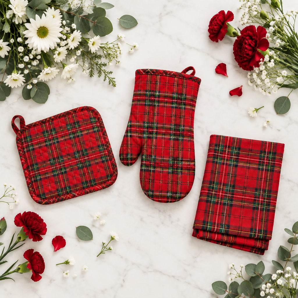 Holiday Plaid Kitchen Set