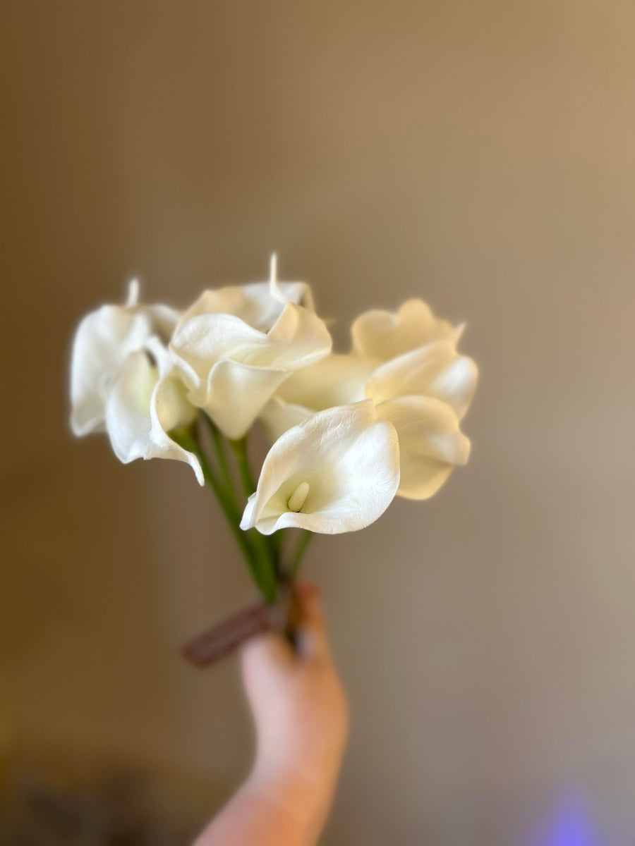 Real Touch Calla Lily Bouquet