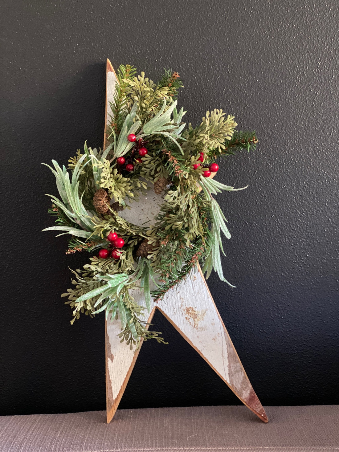 Hanging White Painted Wooden Star with Pinecone Wreath