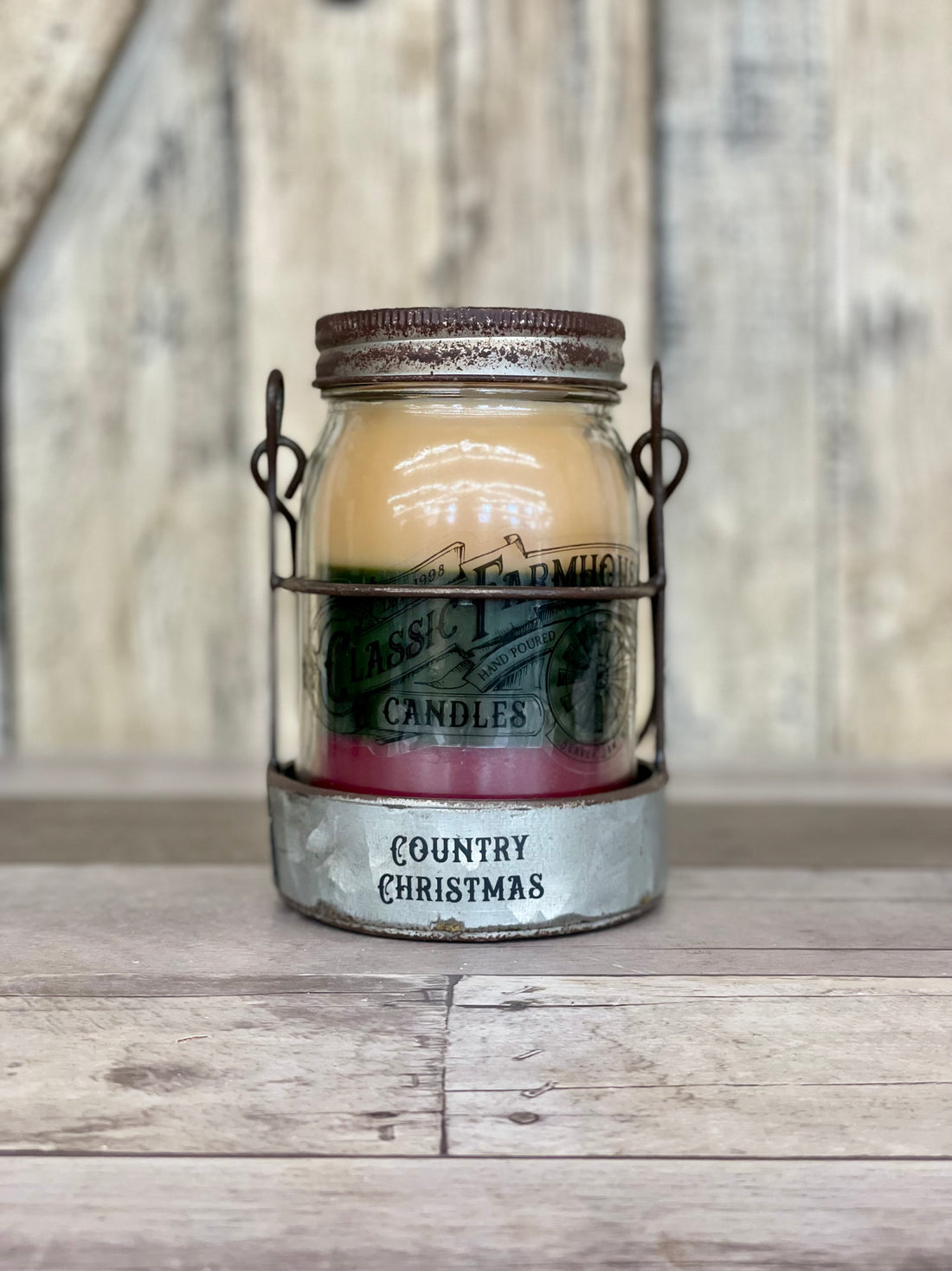Classic Farmhouse Star Candle - Country Christmas